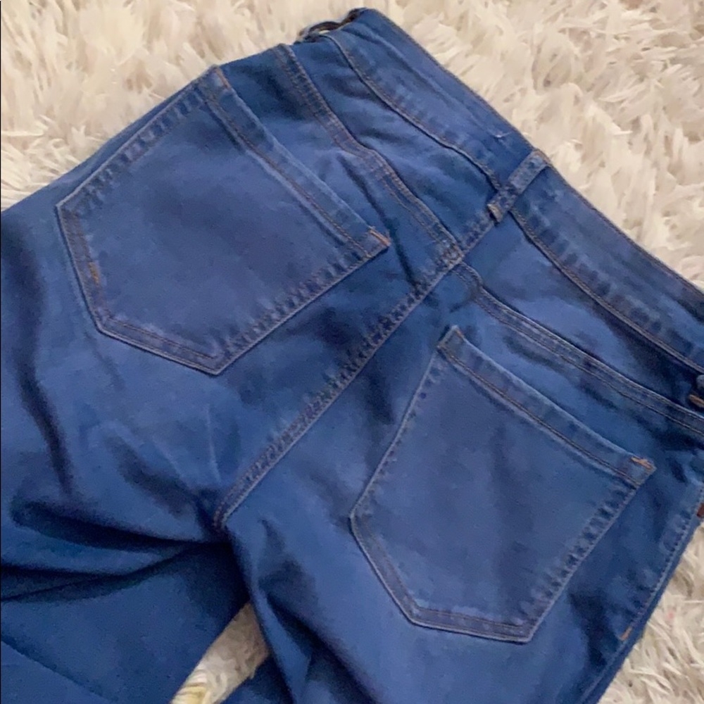 Jeans - Picture 3 of 4
